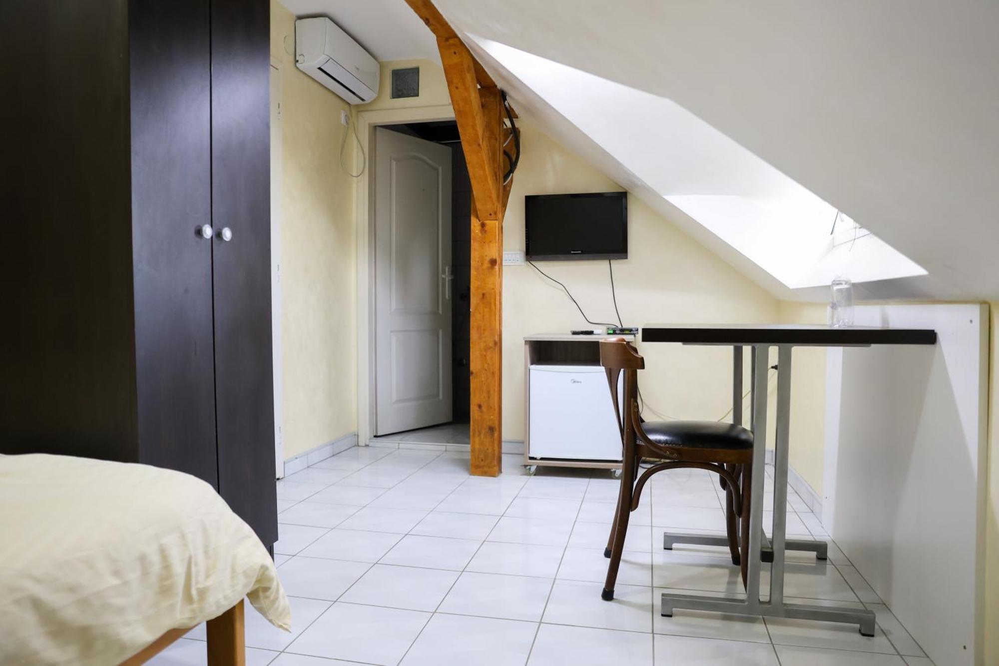 Hotel Marex Centar Jabuka Esterno foto