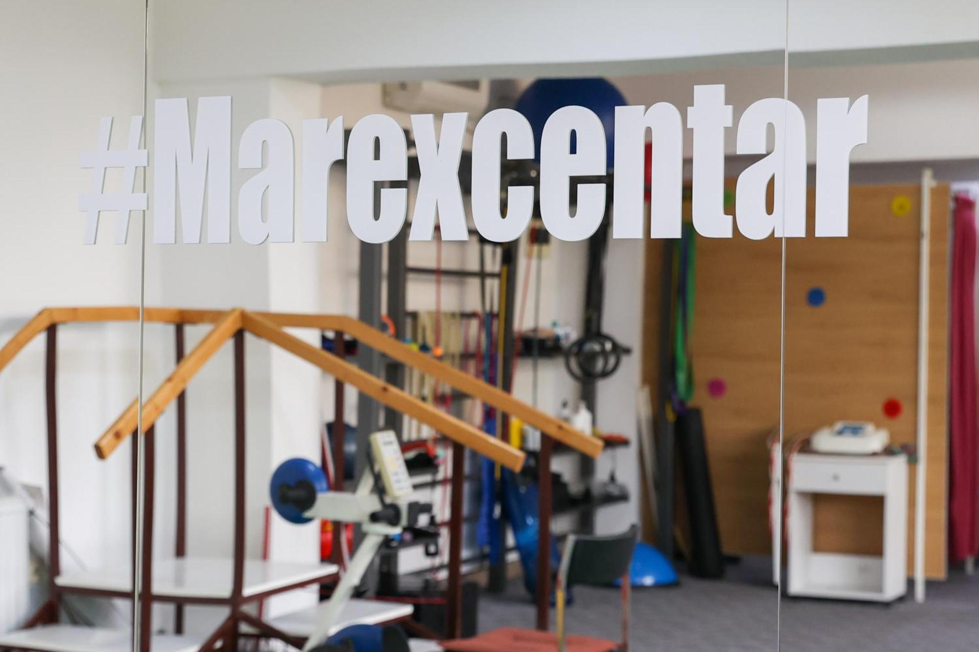 Hotel Marex Centar Jabuka Esterno foto