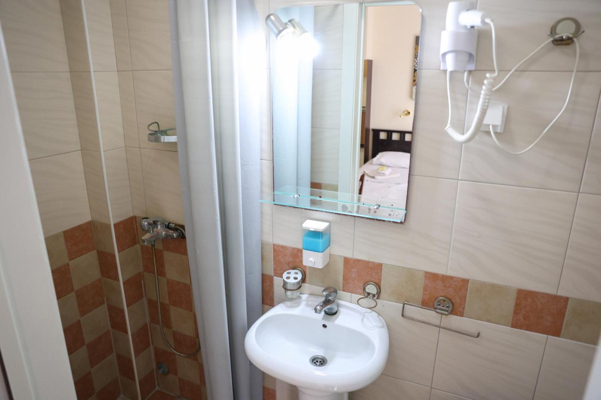 Hotel Marex Centar Jabuka Esterno foto