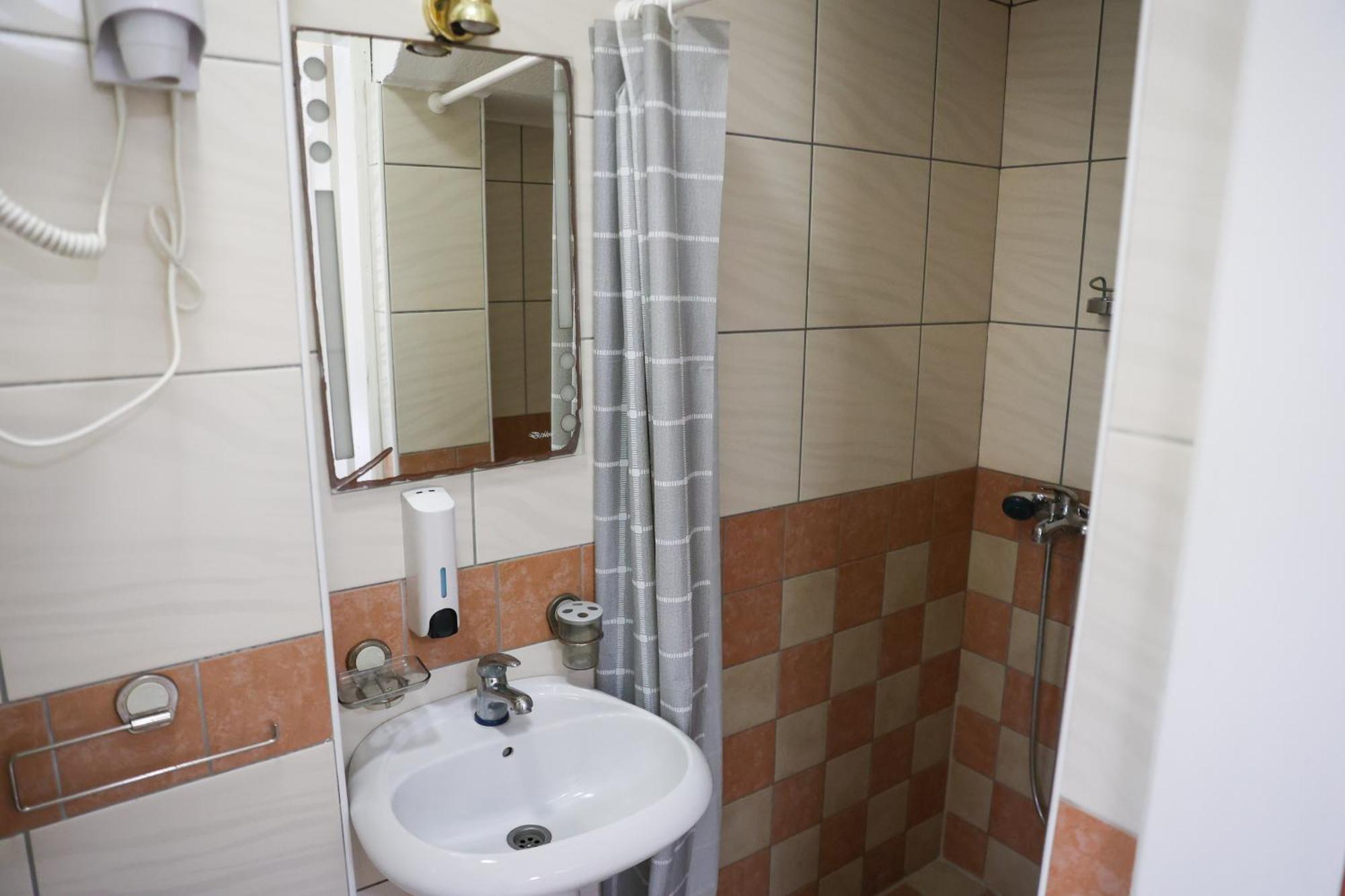 Hotel Marex Centar Jabuka Esterno foto